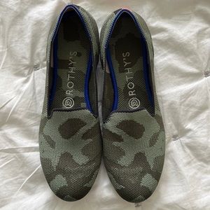 Rothy’s Camo Print Loafers - Size 8.